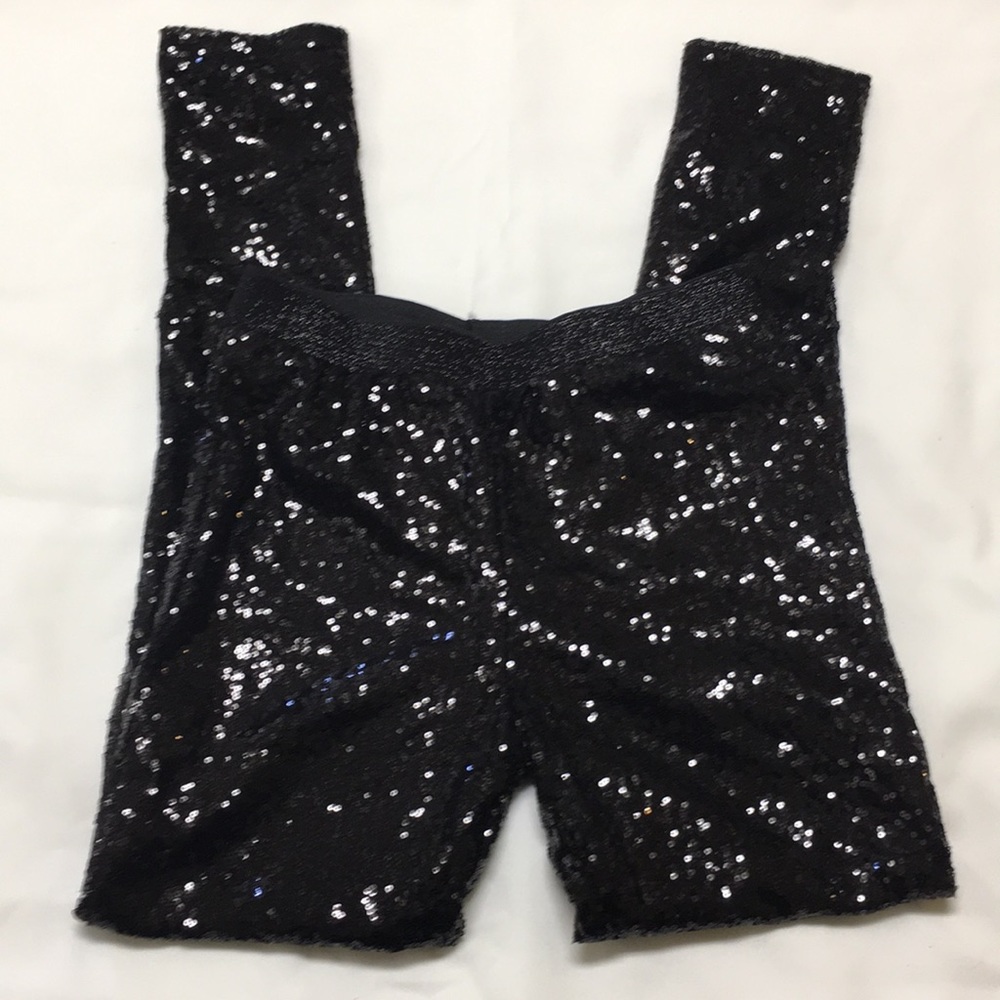NWT Black sequin legging Sz L (fit like a medium)
